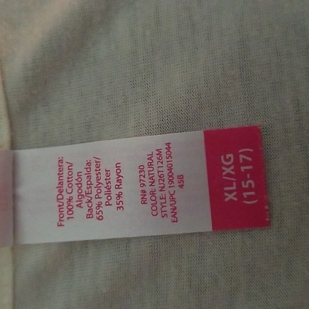 3 for 20.  Ladies  cover  top XL cream color - Picture 4 of 6